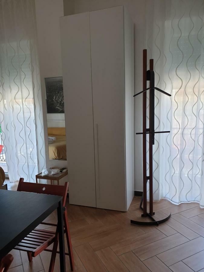Cuscino E Cornetto Bed & Breakfast Salerno Eksteriør bilde